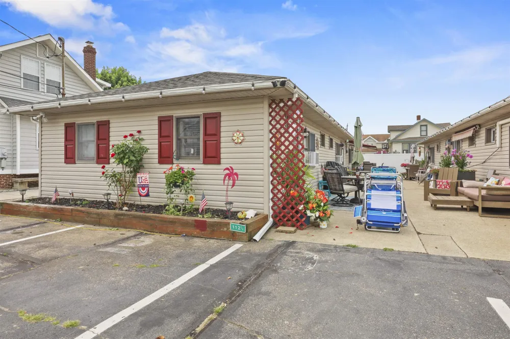 112 1/2 E 21st Street North Wildwood, NJ 08260