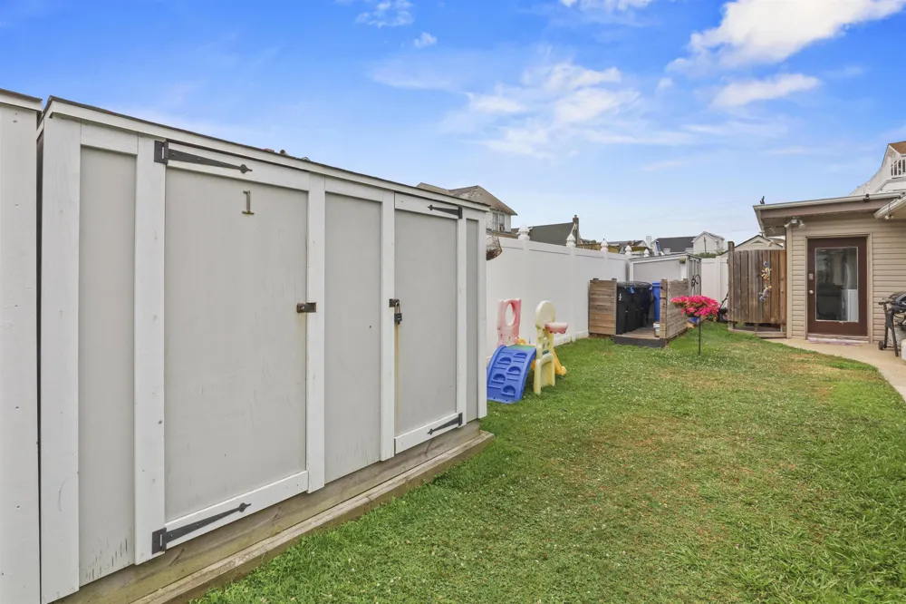 112 1/2 E 21st Street North Wildwood, NJ 08260