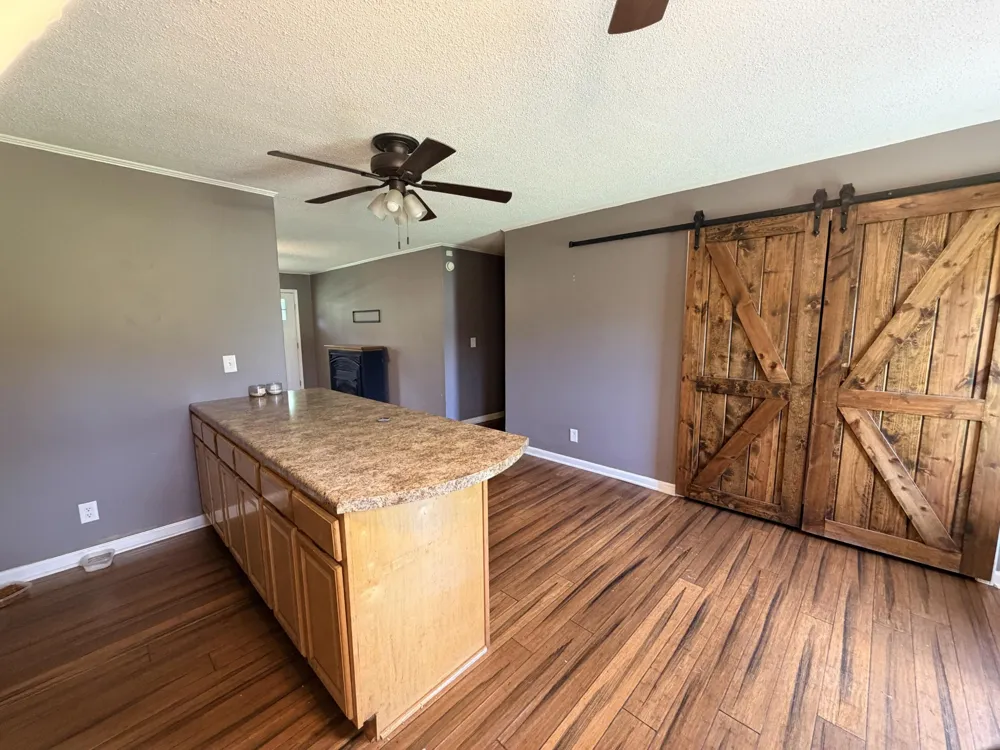 245 County Road 365 Sweetwater, TN 37874