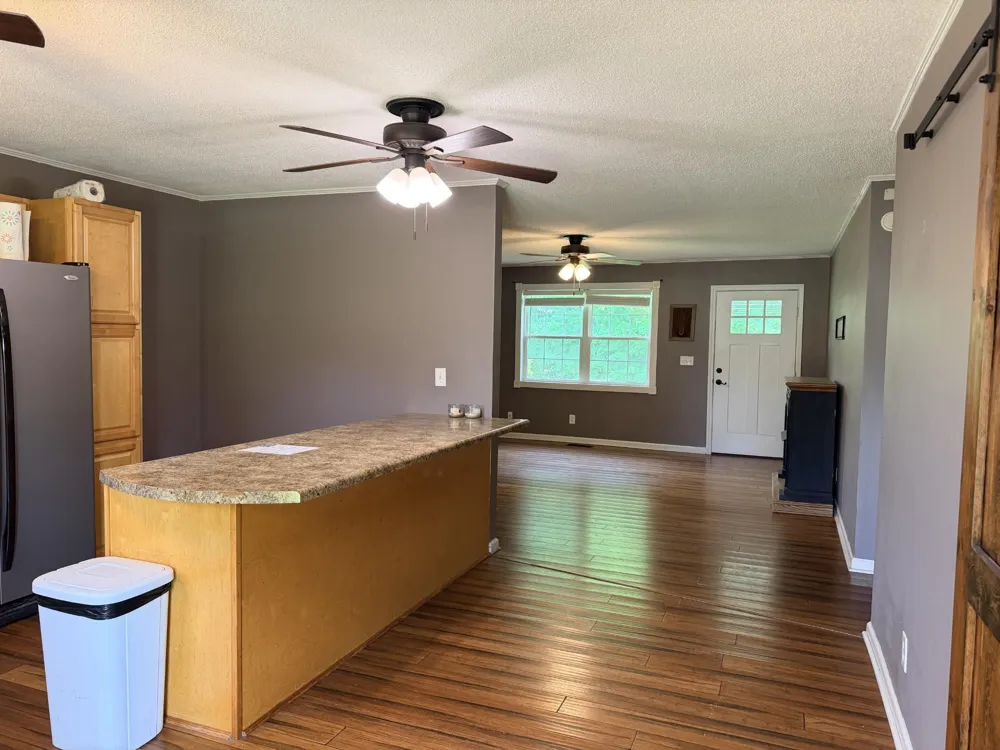 245 County Road 365 Sweetwater, TN 37874