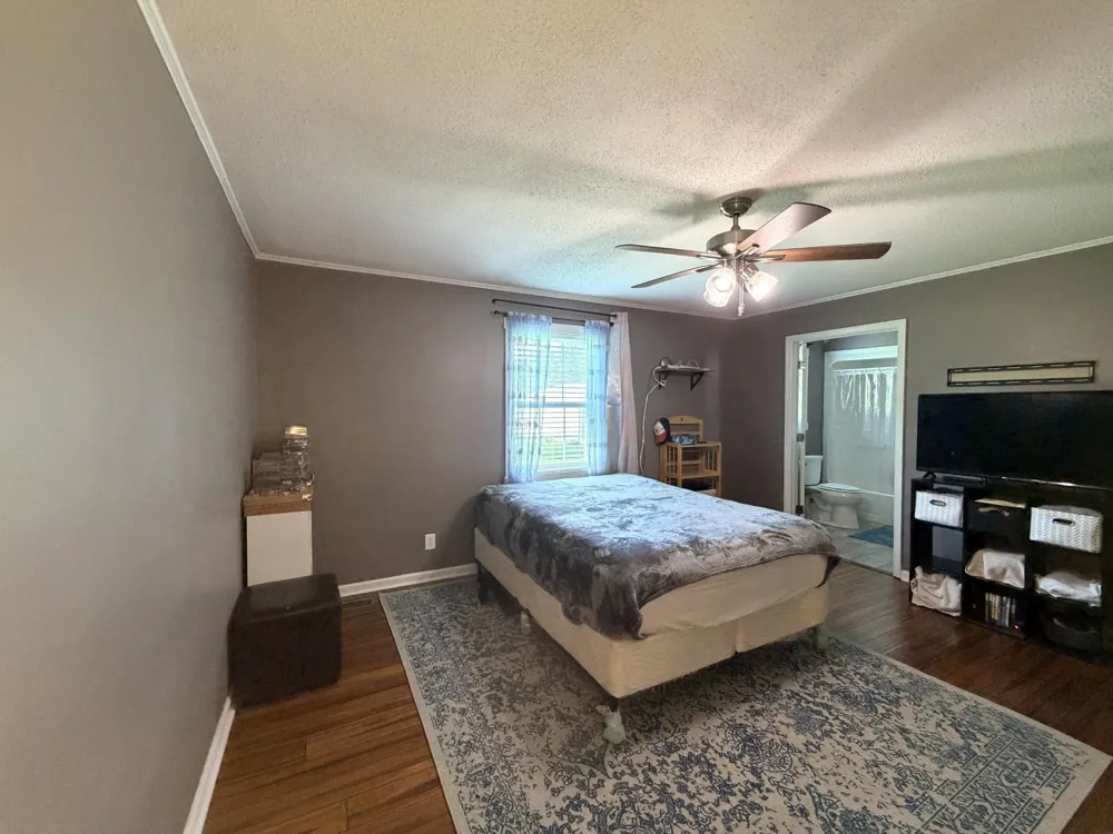 245 County Road 365 Sweetwater, TN 37874
