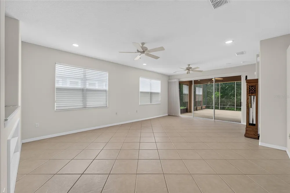 20931 DIAMONTE DRIVE Land O Lakes, FL 34637