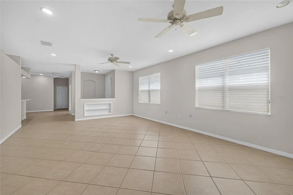 20931 DIAMONTE DRIVE Land O Lakes, FL 34637