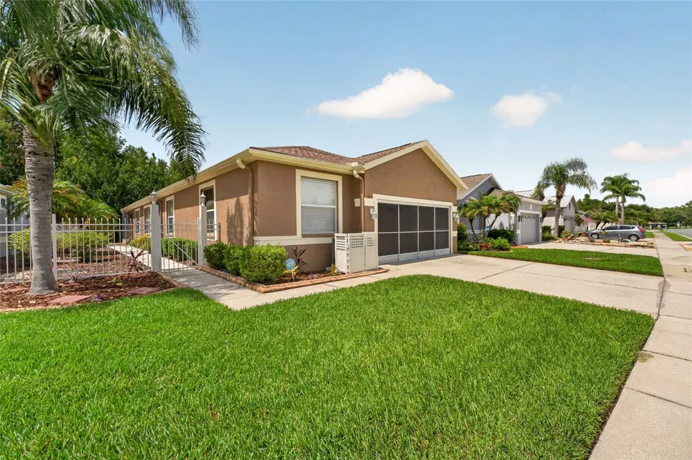 20931 DIAMONTE DRIVE Land O Lakes, FL 34637