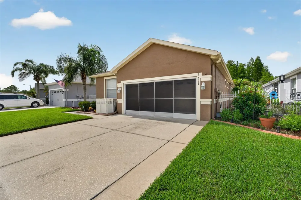20931 DIAMONTE DRIVE Land O Lakes, FL 34637