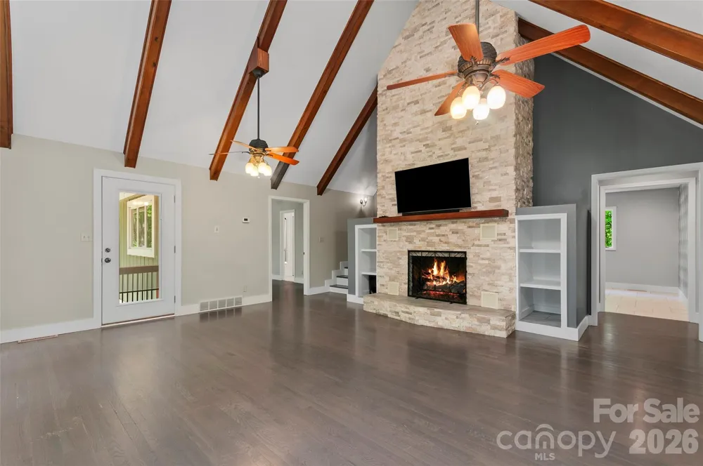 82 Sunburst Drive Waynesville, NC 28786
