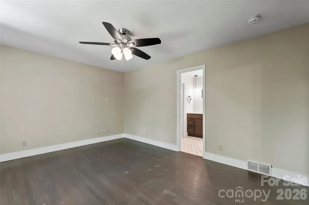 82 Sunburst Drive Waynesville, NC 28786