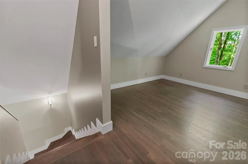 82 Sunburst Drive Waynesville, NC 28786