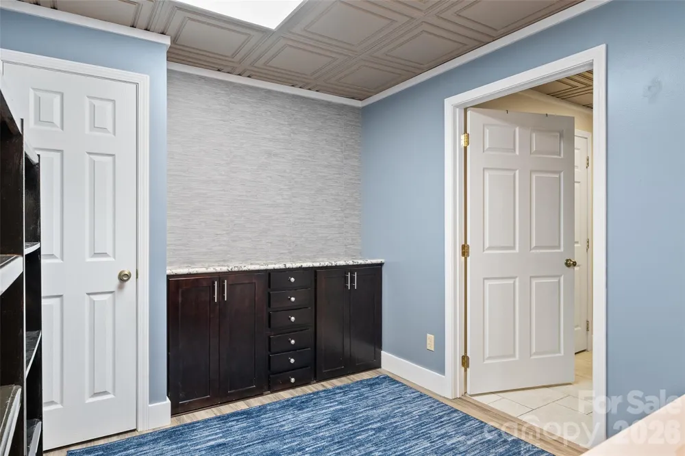 82 Sunburst Drive Waynesville, NC 28786