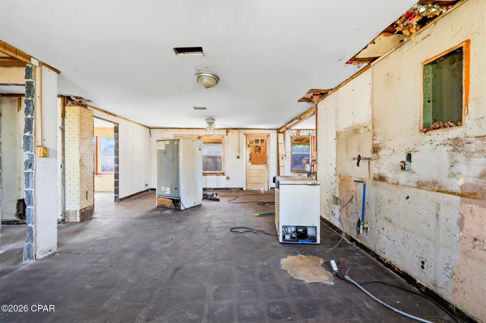 4002 W 17th Street Panama City, FL 32401