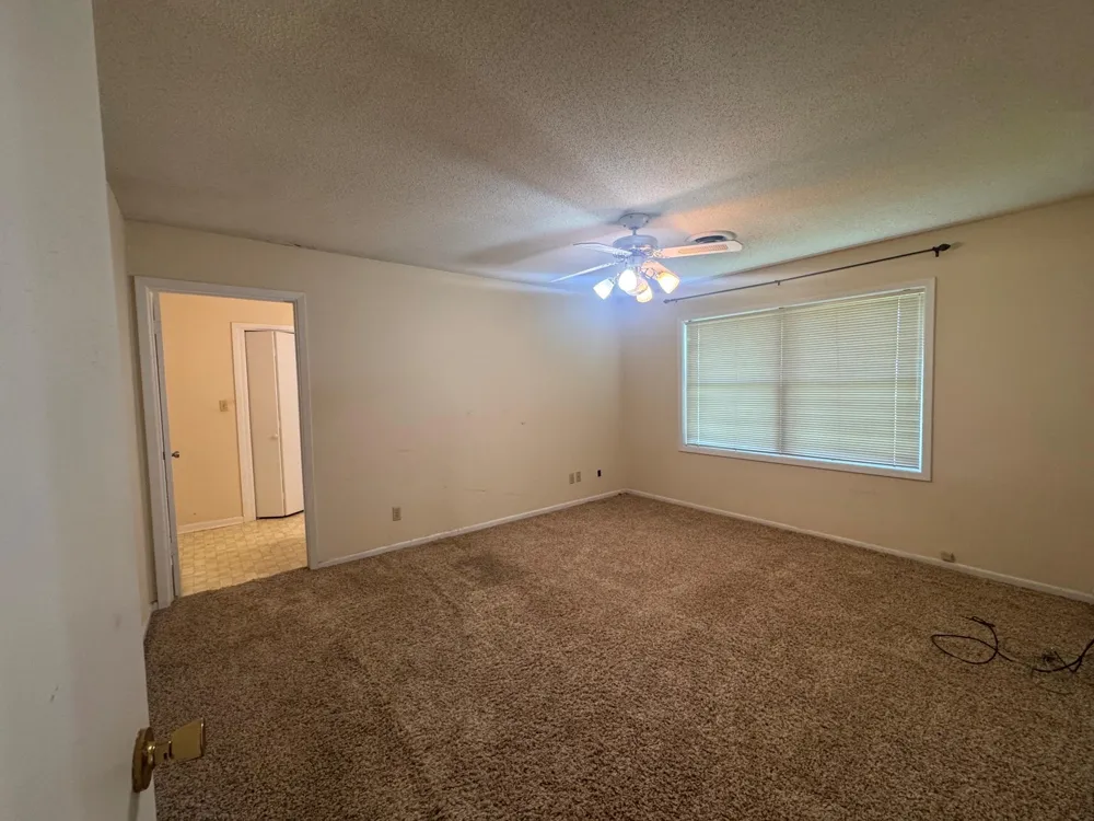 1331 County Road 313 Louise, TX 77455