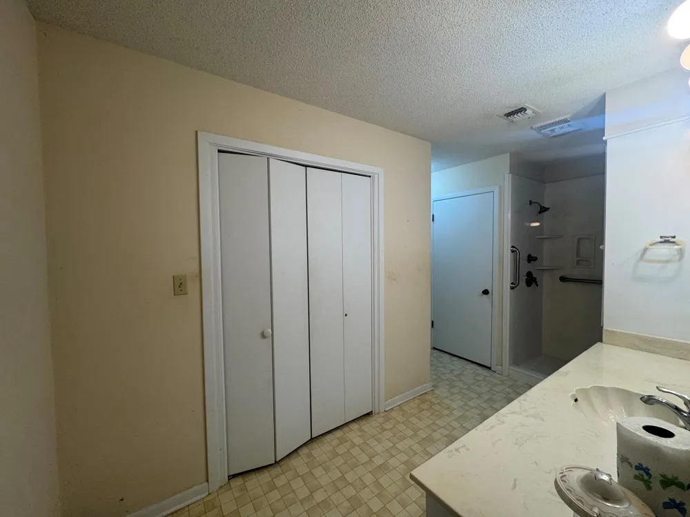 1331 County Road 313 Louise, TX 77455