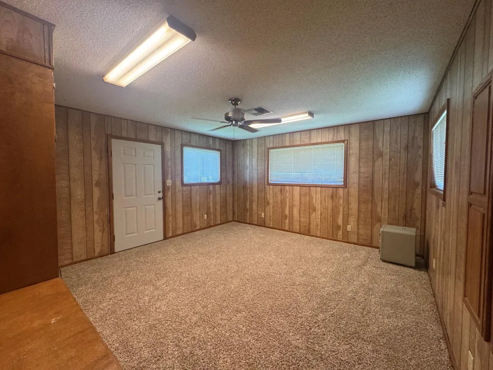 1331 County Road 313 Louise, TX 77455