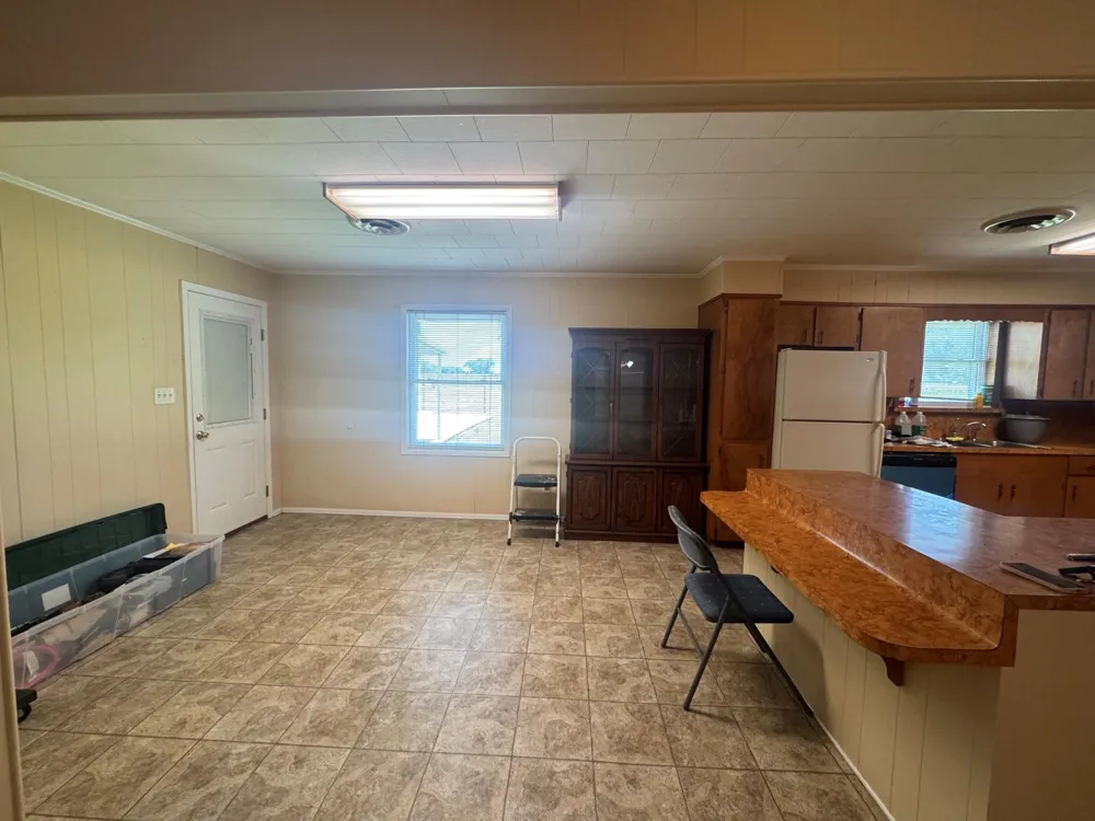 1331 County Road 313 Louise, TX 77455