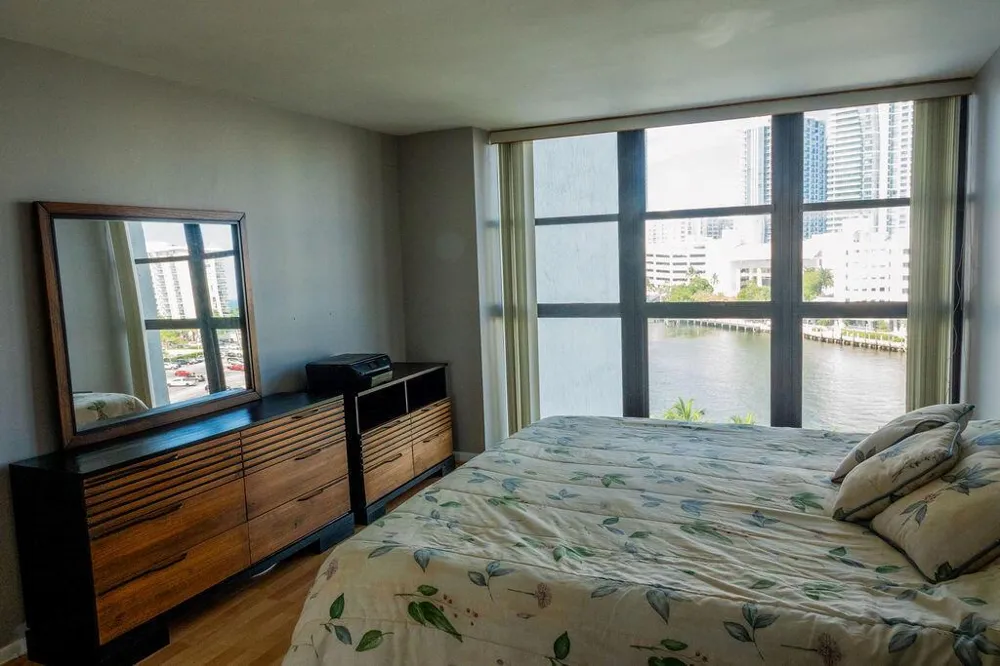 200 LESLIE DRIVE #819 Hallandale Beach, FL 33009