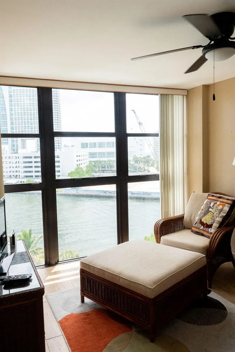 200 LESLIE DRIVE #819 Hallandale Beach, FL 33009