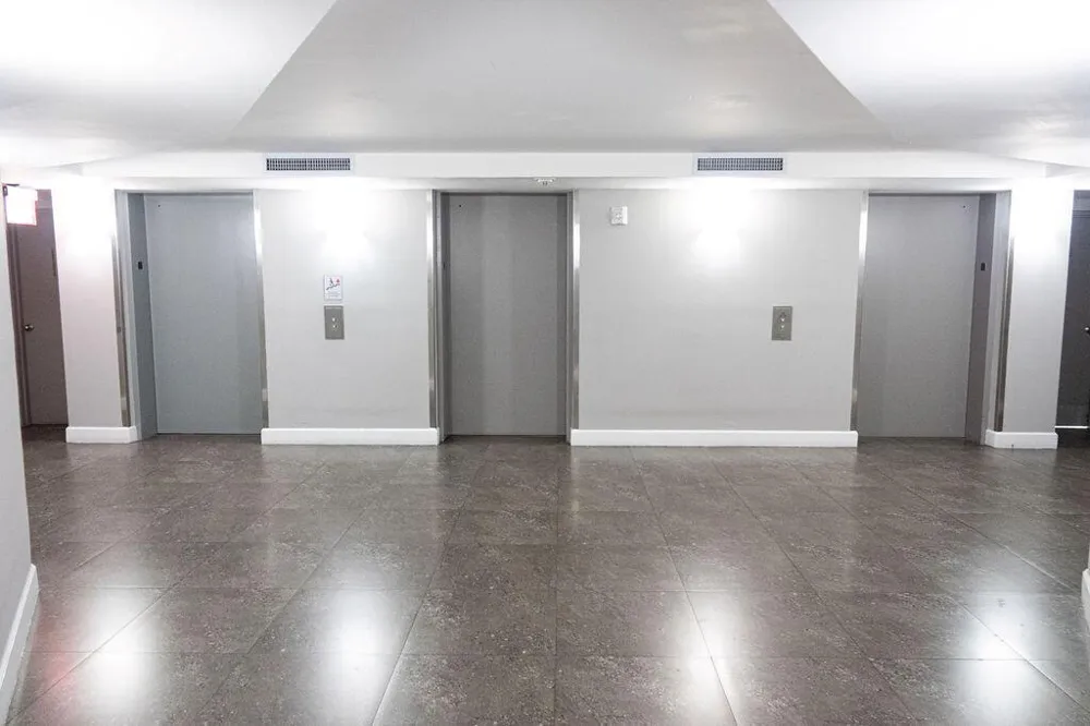 200 LESLIE DRIVE #819 Hallandale Beach, FL 33009
