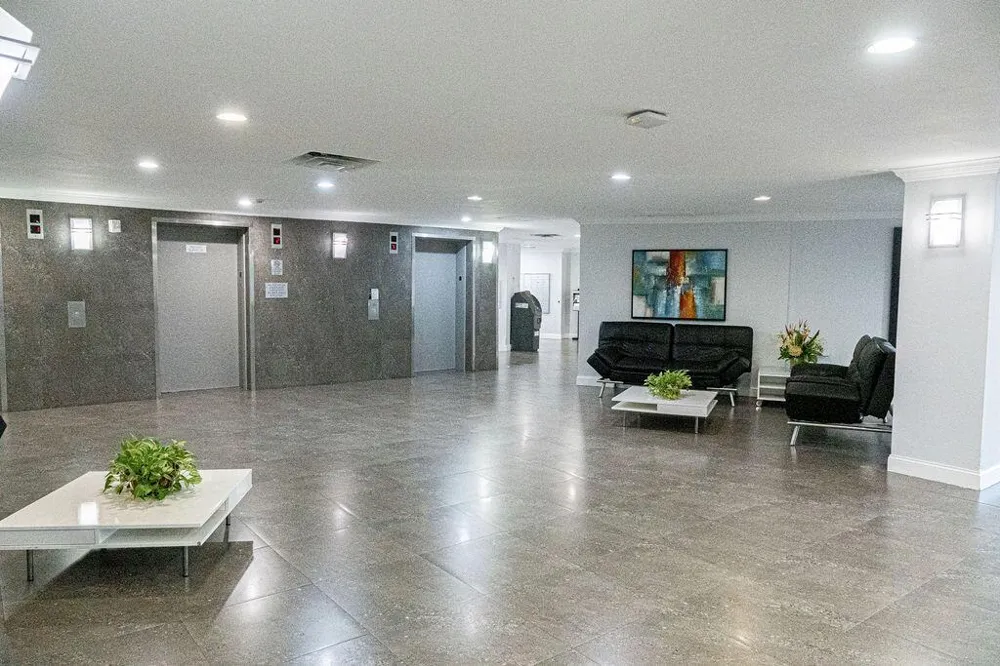 200 LESLIE DRIVE #819 Hallandale Beach, FL 33009