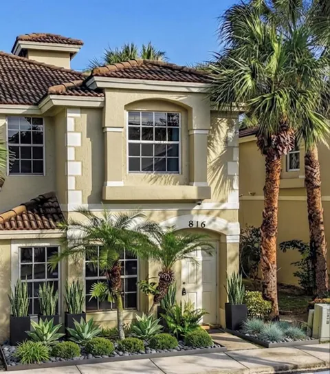 816 Summit Lake Drive