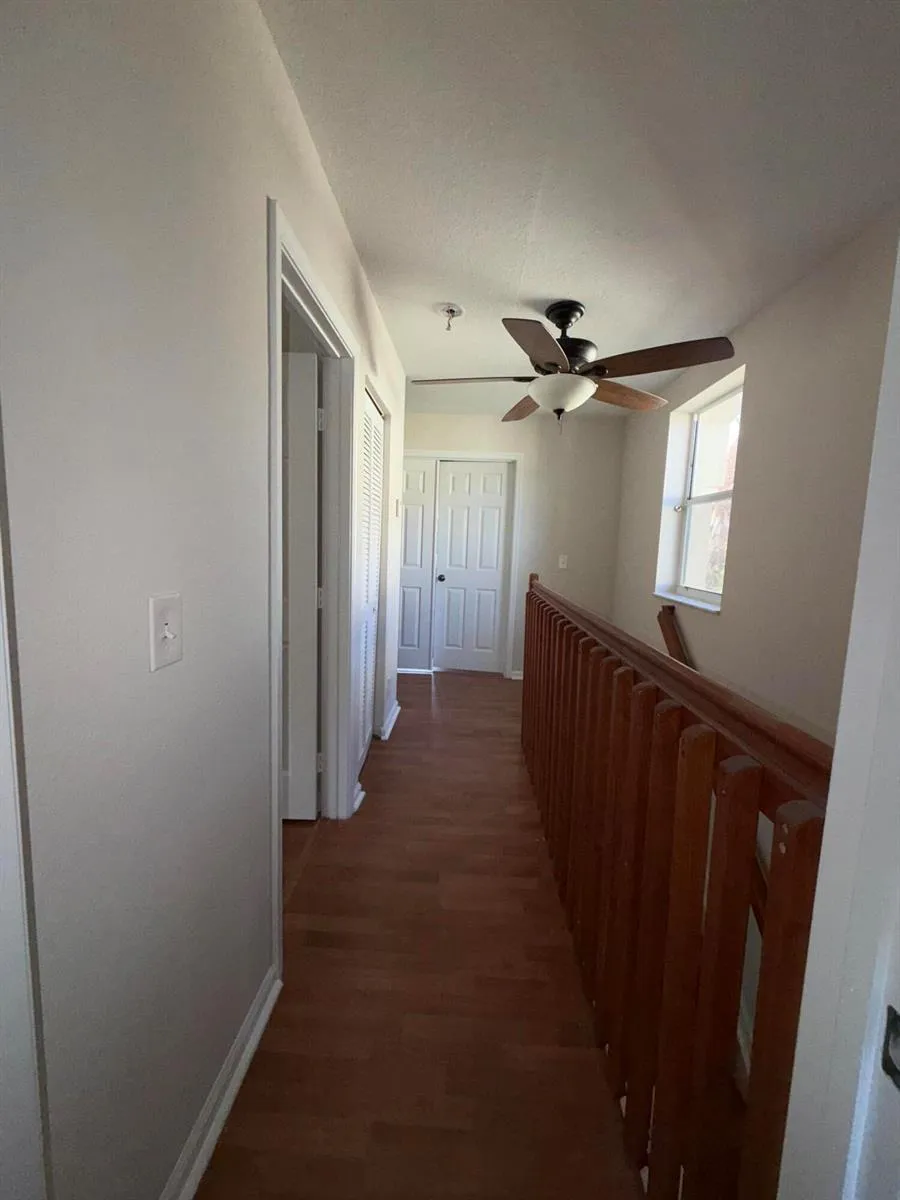 816 Summit Lake Drive West Palm Beach, FL 33406
