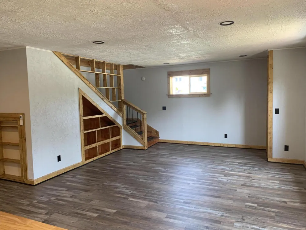 576 Pipestone Street Benton Harbor City, MI 49022
