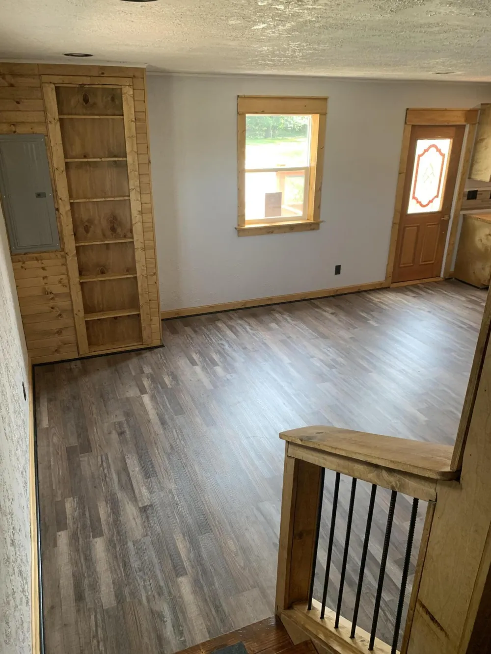 576 Pipestone Street Benton Harbor City, MI 49022
