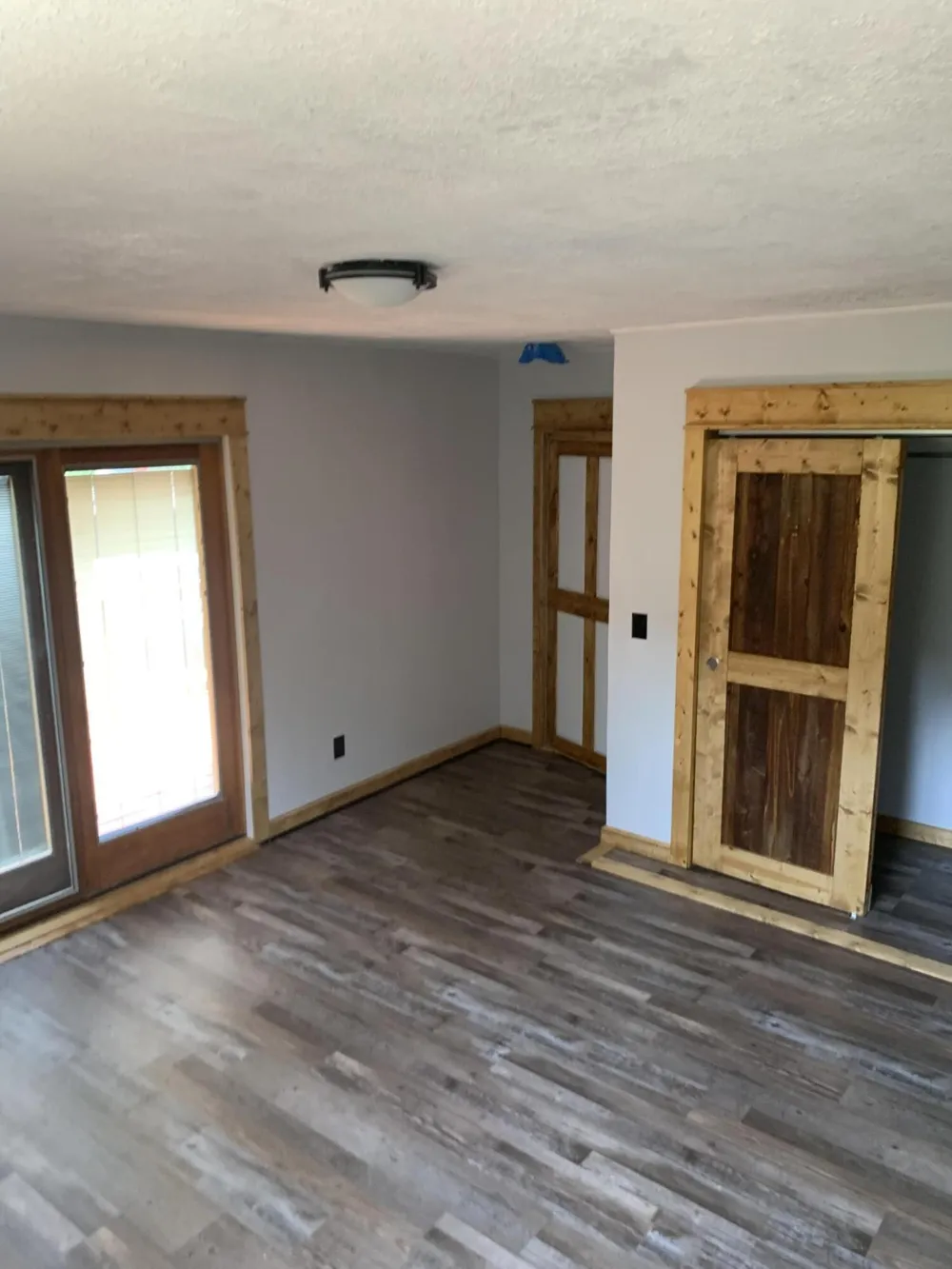 576 Pipestone Street Benton Harbor City, MI 49022