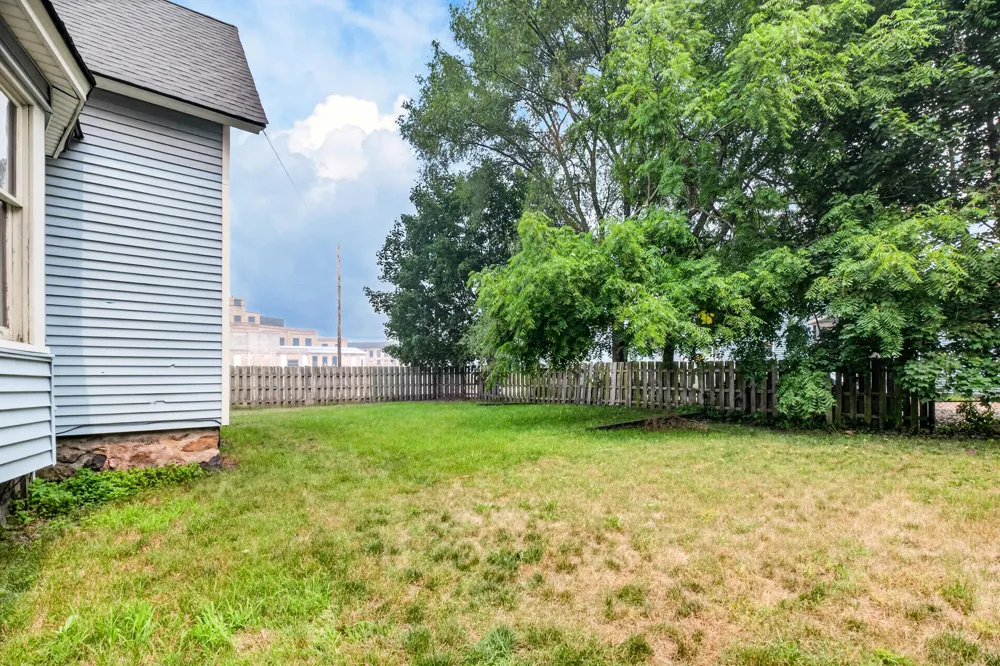 175 Allegan Street Plainwell City, MI 49080