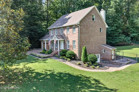 1515 Little John Lane