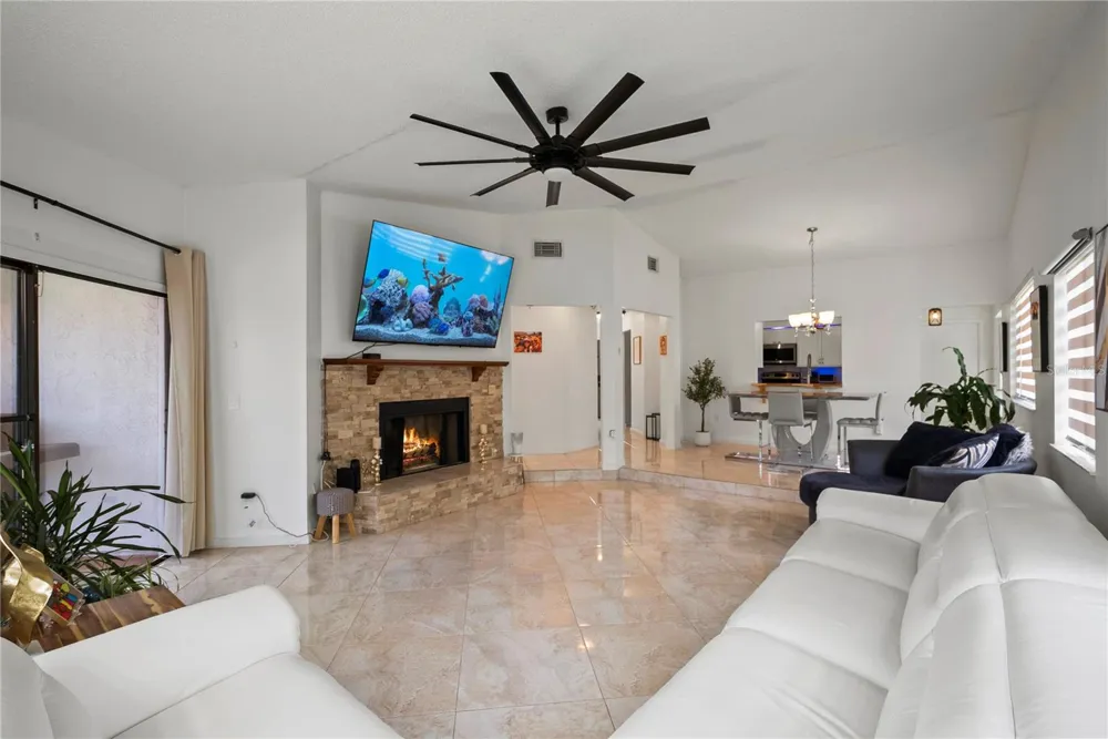 655 NIGHTHAWK CIRCLE Winter Springs, FL 32708
