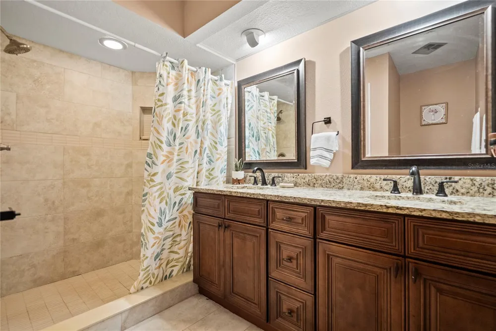 655 NIGHTHAWK CIRCLE Winter Springs, FL 32708