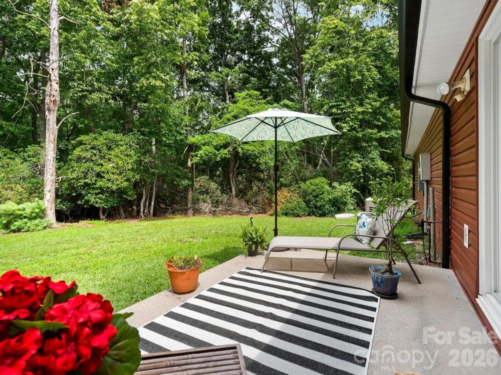 84 Greenwood Acres Drive Mills River, NC 28759