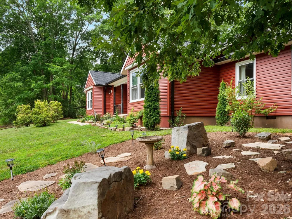 84 Greenwood Acres Drive Mills River, NC 28759