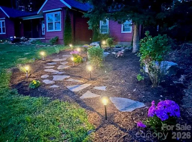 84 Greenwood Acres Drive Mills River, NC 28759