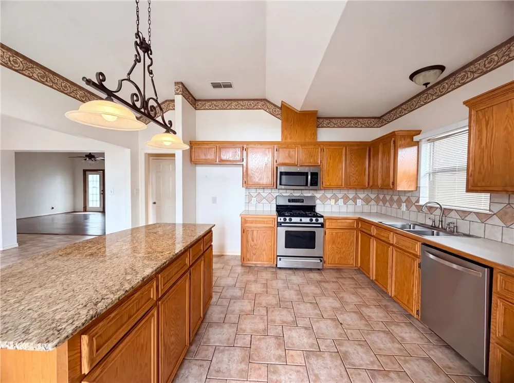 14925 Beal Drive Corpus Christi, TX 78410