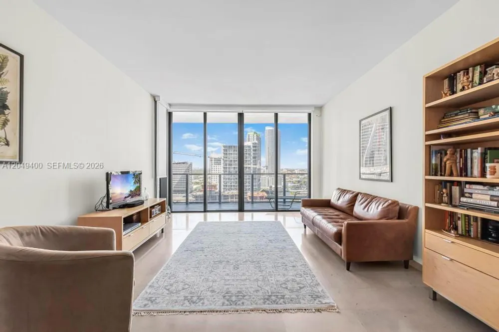 68 SE 6th St #1710 Miami, FL 33131