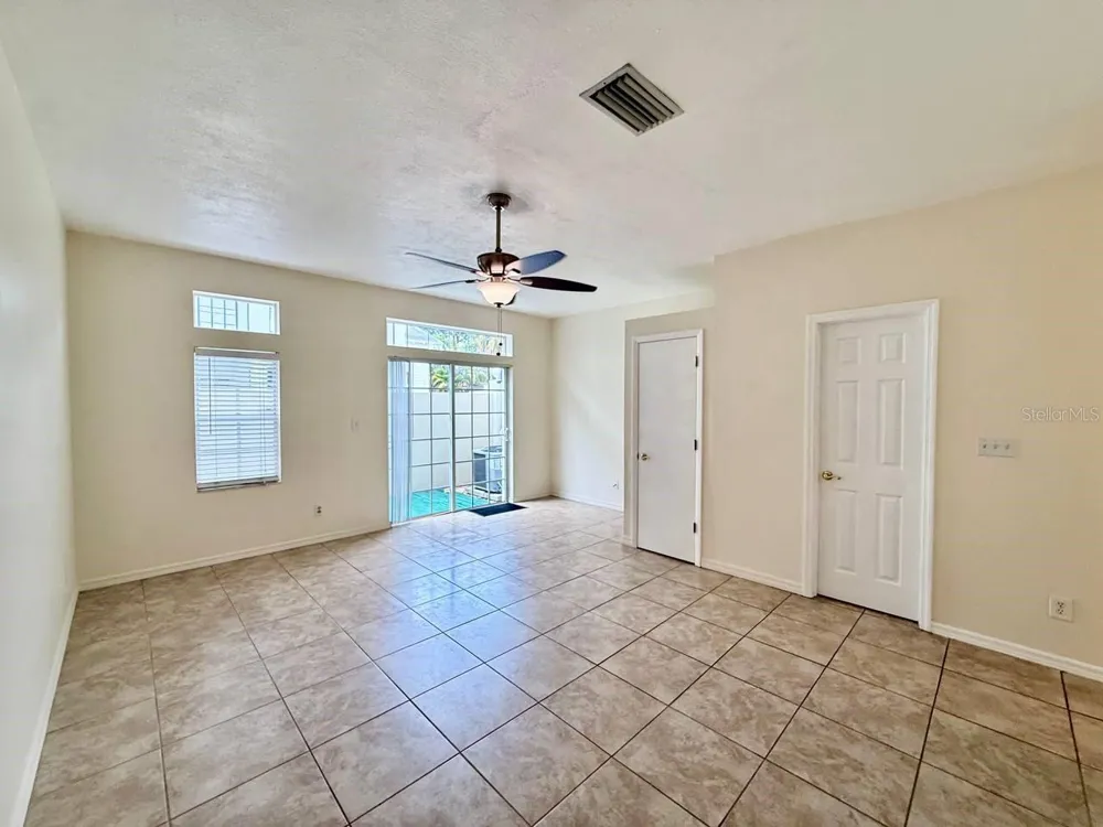 2802 W CLEVELAND STREET #L Tampa, FL 33609