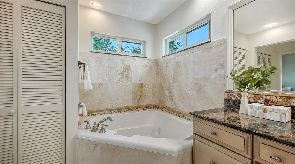 771 MARBURY LANE Longboat Key, FL 34228