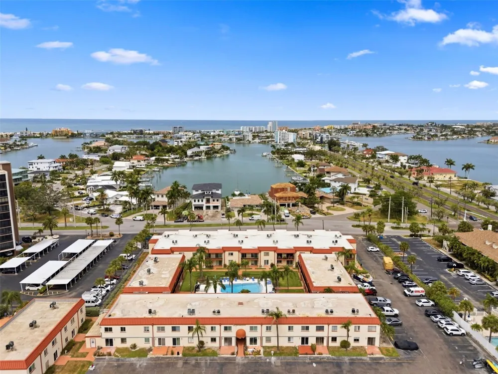 10365 PARADISE BOULEVARD #1 Treasure Island, FL 33706