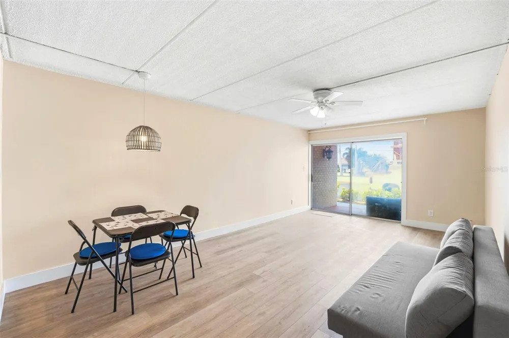 10365 PARADISE BOULEVARD #1 Treasure Island, FL 33706