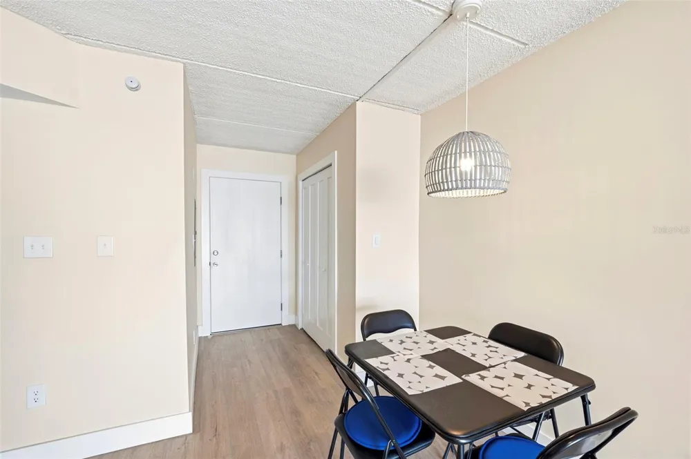 10365 PARADISE BOULEVARD #1 Treasure Island, FL 33706
