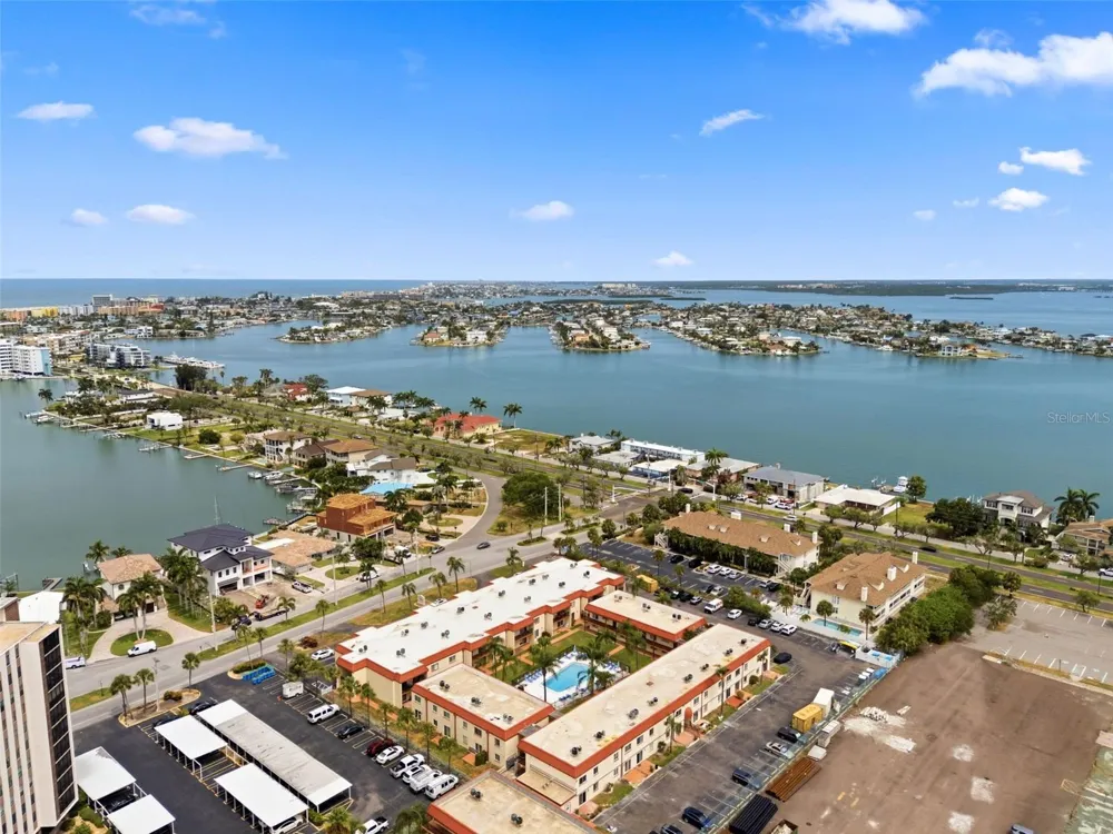 10365 PARADISE BOULEVARD #1 Treasure Island, FL 33706