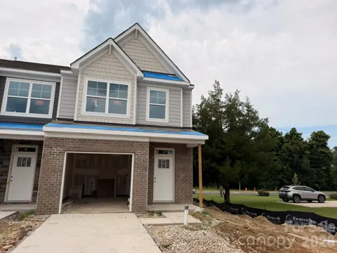 4364 Black Court