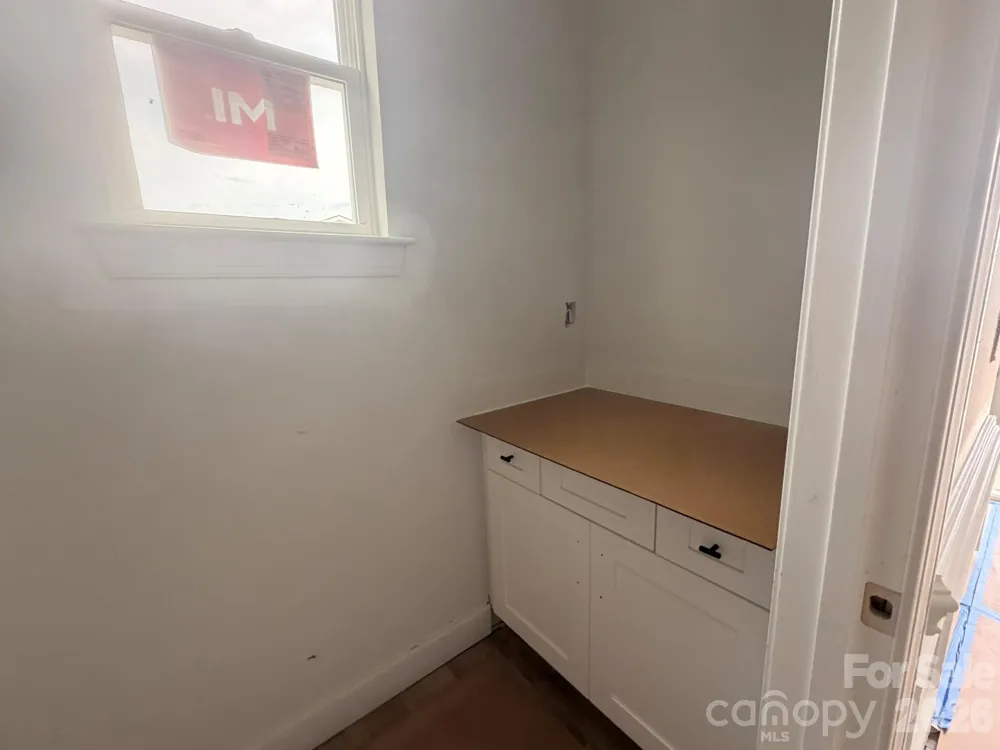 4364 Black Court Harrisburg, NC 28075