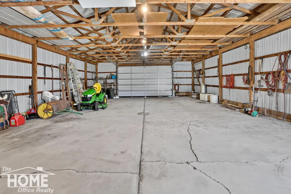 825 State Road Caledonia Charter Township, MI 48867