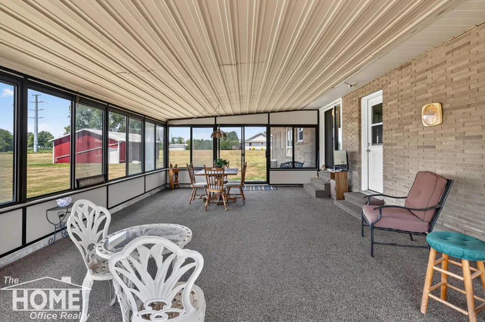 825 State Road Caledonia Charter Township, MI 48867