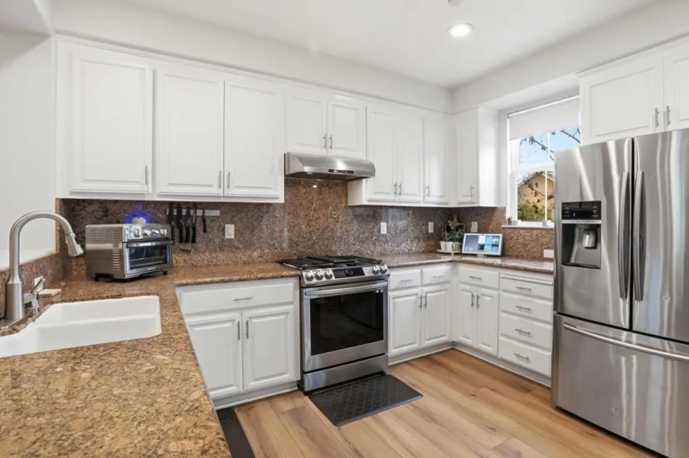 70 Towne Circle Mountain View, CA 94040