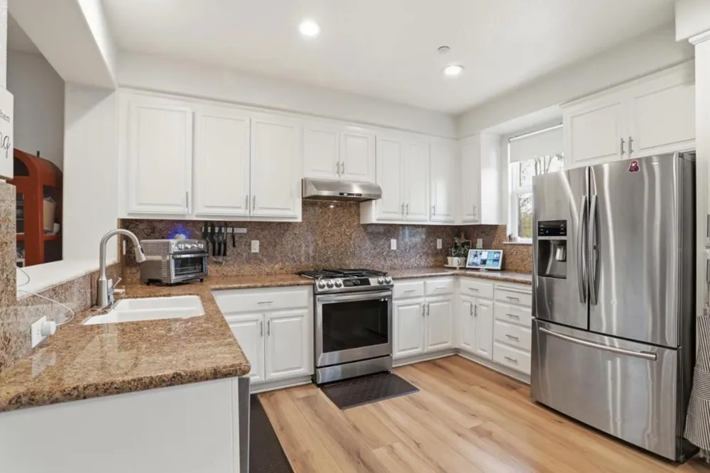 70 Towne Circle Mountain View, CA 94040