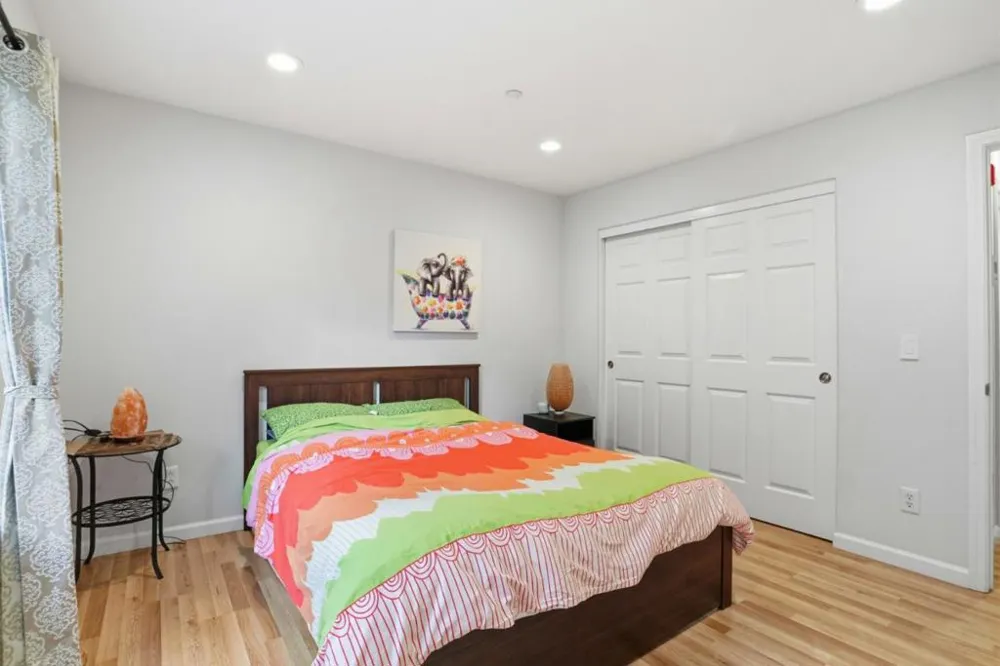 70 Towne Circle Mountain View, CA 94040