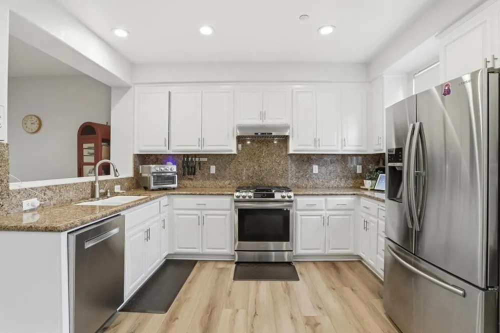 70 Towne Circle Mountain View, CA 94040